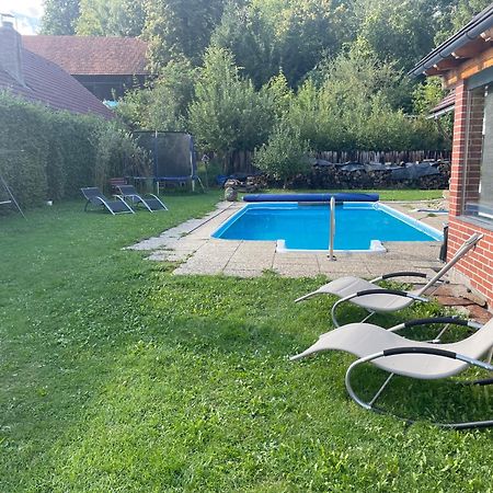 Apartman Beruska Krelovice Exteriör bild