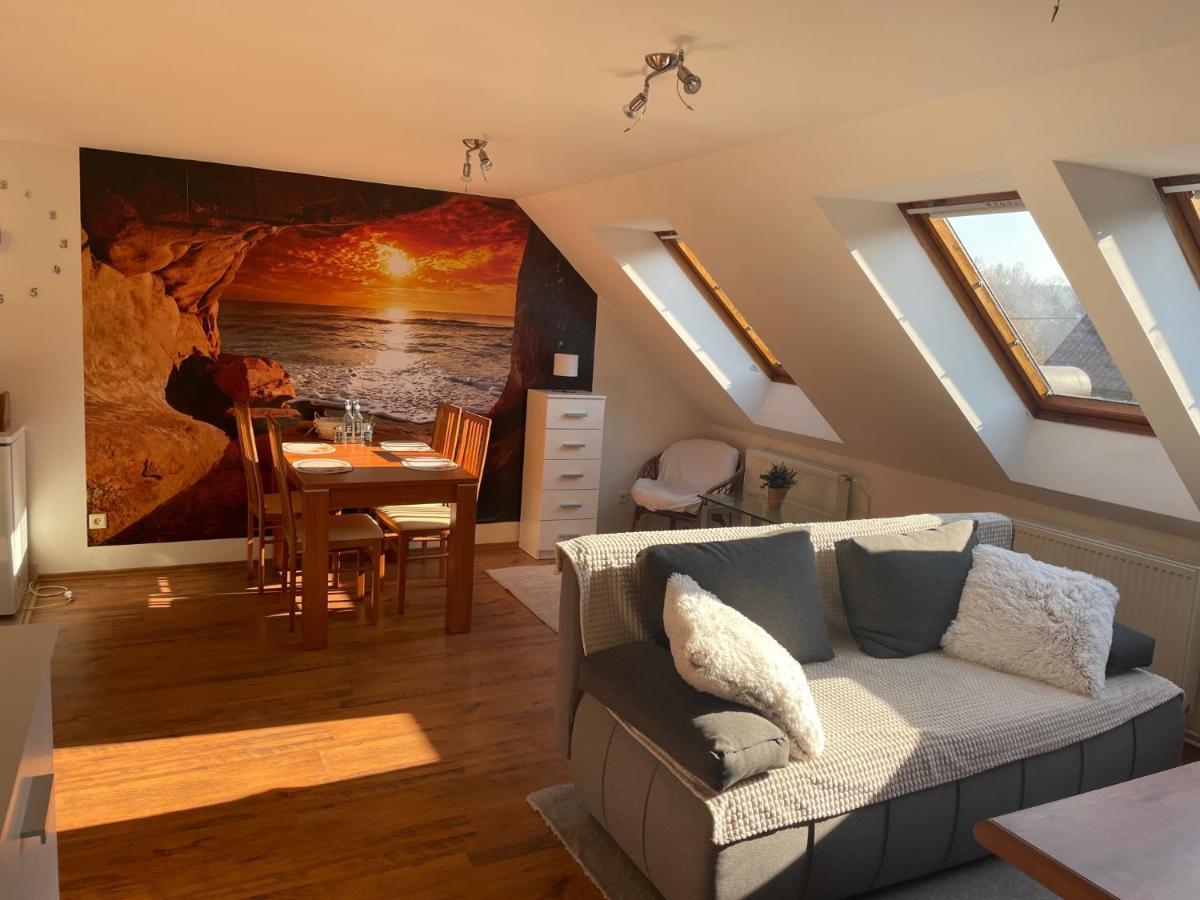 Apartman Beruska Krelovice Exteriör bild