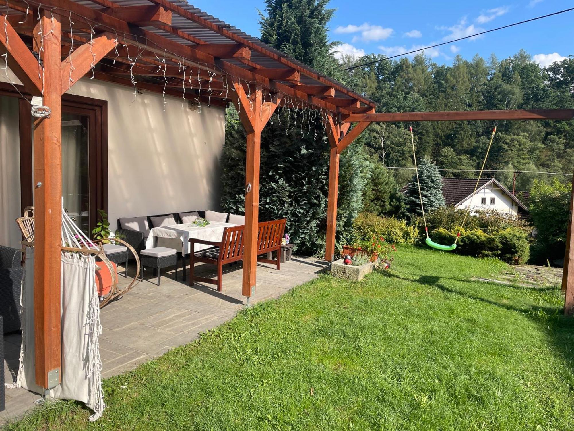 Apartman Beruska Krelovice Exteriör bild